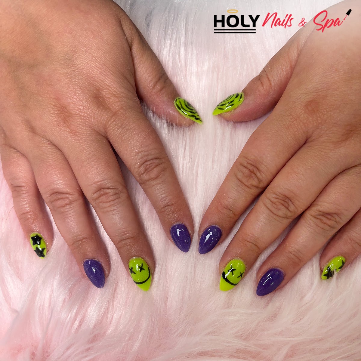 Holy Nails & Spa nail photo 4